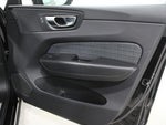 2022 XC60 Thumbnail 24