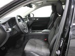2022 XC60 Thumbnail 3