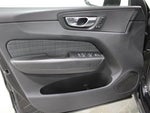 2022 XC60 Thumbnail 6