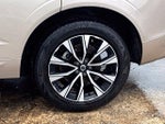 2024 XC60 Thumbnail 12