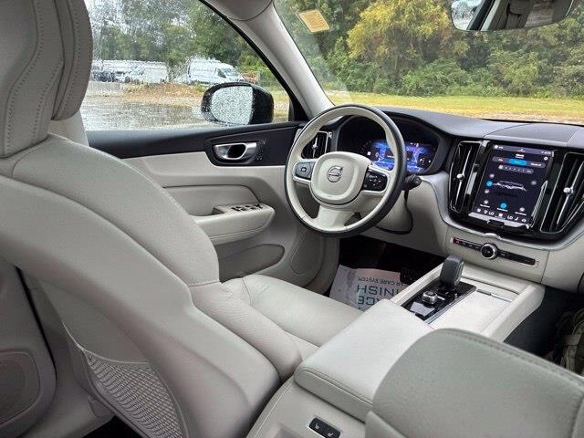 2024 Volvo XC60 - $34,506