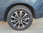 2024 XC60 Thumbnail 6