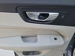 2024 XC60 Thumbnail 17
