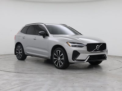2024 Volvo XC60 AWD B5 Plus Dark Theme 4DR SUV