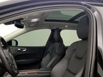 2024 XC60 Thumbnail 1