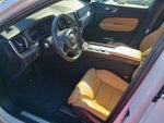 2022 XC60 Thumbnail 5