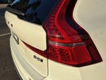2022 XC60 Thumbnail 13