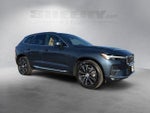 2022 XC60 Thumbnail 2