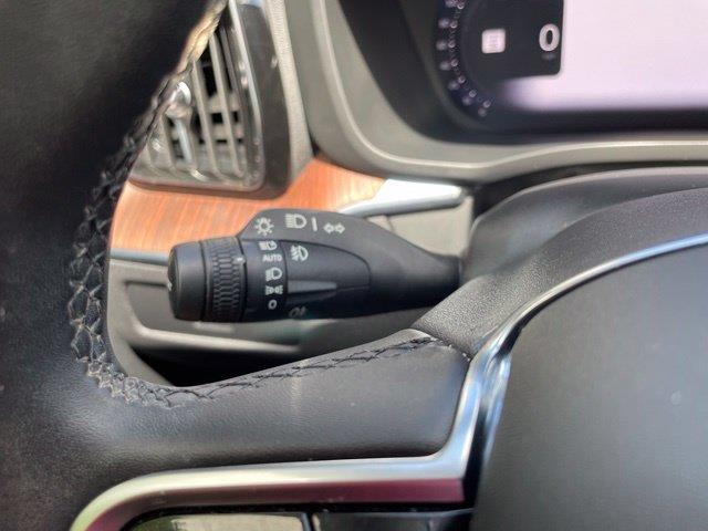2024 Volvo XC60 - $35,391