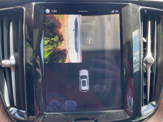 2024 Volvo XC60 - $35,391