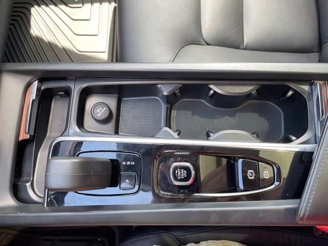 2024 Volvo XC60 - $35,391