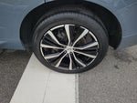 2024 XC60 Thumbnail 9