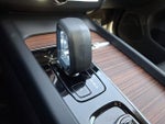 2024 XC60 Thumbnail 15