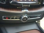 2024 XC60 Thumbnail 16