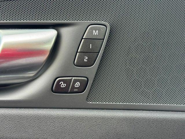 2024 Volvo XC60 - $34,732