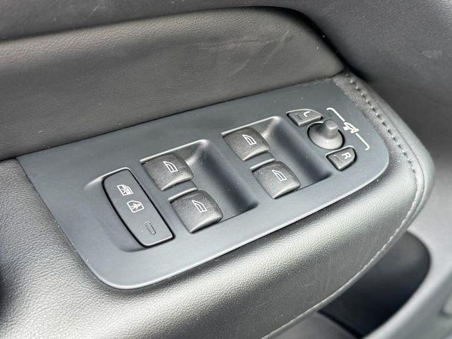 2024 Volvo XC60 - $34,732