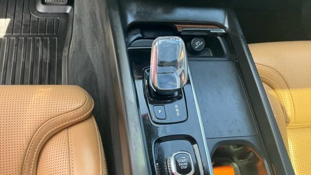 2022 Volvo XC60 B5 Inscription