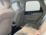 2022 XC60 Thumbnail 17