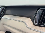 2022 XC60 Thumbnail 24