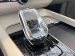 2022 XC60 Thumbnail 31