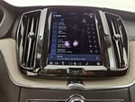 2022 XC60 Thumbnail 16