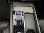 2022 XC60 Thumbnail 18