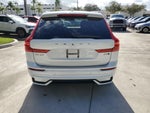 2023 XC60 Thumbnail 8