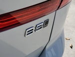 2023 XC60 Thumbnail 11