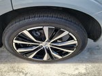 2024 XC60 Thumbnail 5