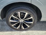 2024 XC60 Thumbnail 13