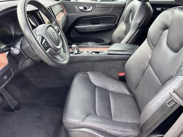 2024 Volvo XC60 - $30,317