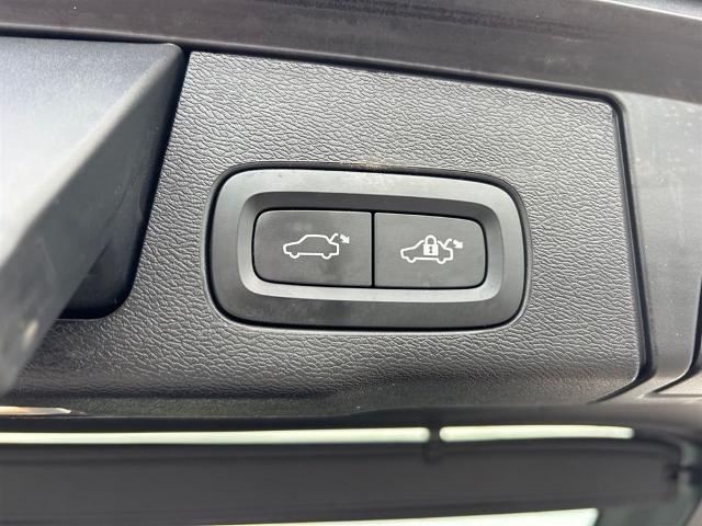 2024 Volvo XC60 - $30,317
