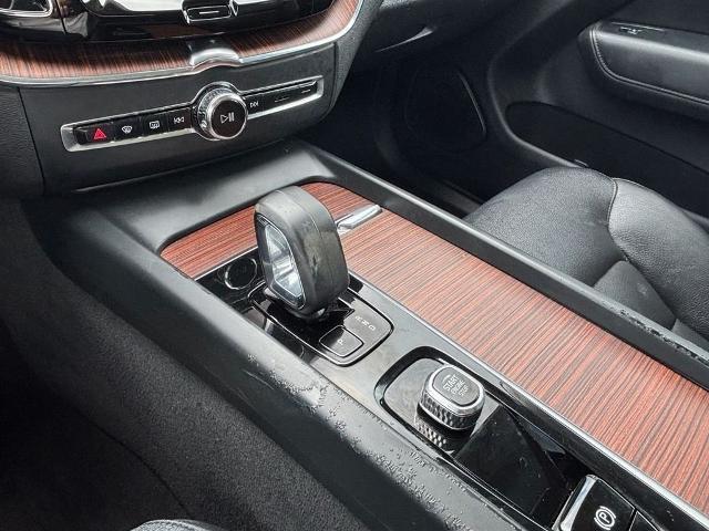 2024 Volvo XC60 - $30,317