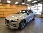2022 XC60 Thumbnail 3