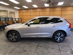 2022 XC60 Thumbnail 4
