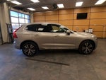 2022 XC60 Thumbnail 8