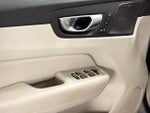 2024 XC60 Thumbnail 17