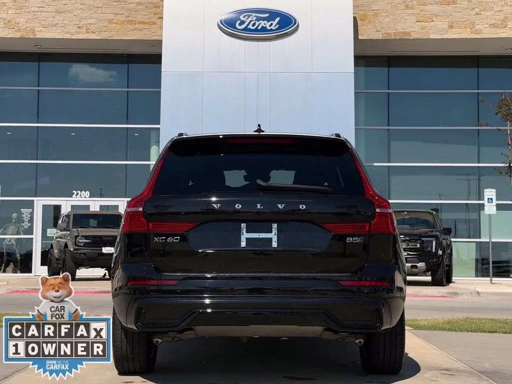 2024 Volvo XC60 - $33,624