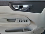 2024 XC60 Thumbnail 13