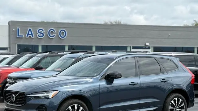 Preowned 2023 Volvo XC60 B5 Plus Dark Theme for Sale