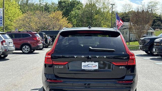 2024 Volvo XC60 B5 Plus Dark Theme