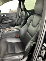 2024 XC60 Thumbnail 11