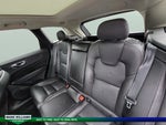 2022 XC60 Thumbnail 15