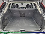 2022 XC60 Thumbnail 24