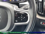 2022 XC60 Thumbnail 32