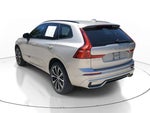 2023 XC60 Thumbnail 3