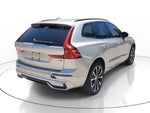2023 XC60 Thumbnail 4