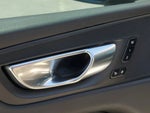 2023 XC60 Thumbnail 20