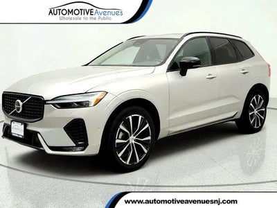 2024 Volvo XC60 AWD B5 Plus Dark Theme 4DR SUV
