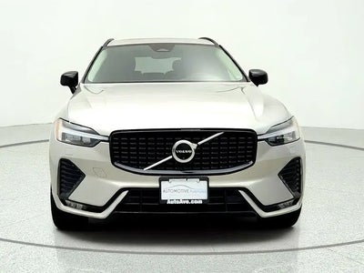 2024 Volvo XC60 AWD B5 Plus Dark Theme 4DR SUV